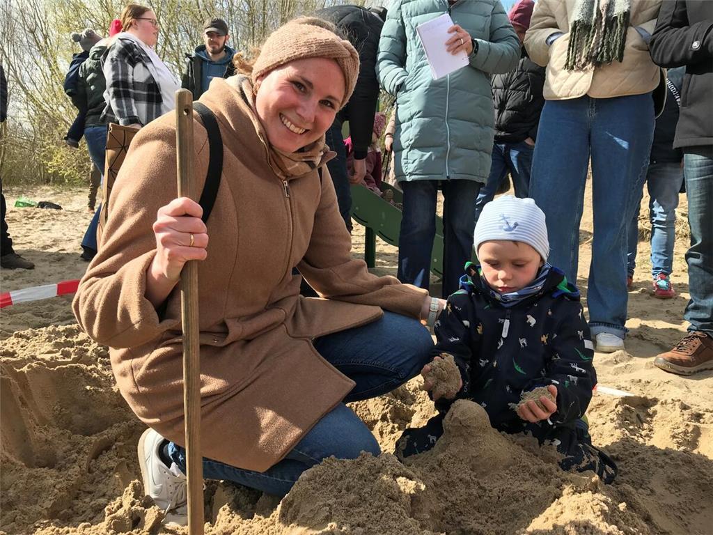 Katharina Marx mit ihrem vierjährigen Sohn Ben.