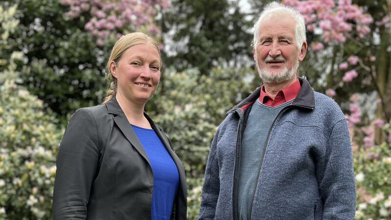 Politiklegende aus Buxtehude hört auf - Das ist seine junge Nachfolgerin Katharina Mewes übernimmt den Ratssitz von Wilfried Peper für die BBG/FWG.