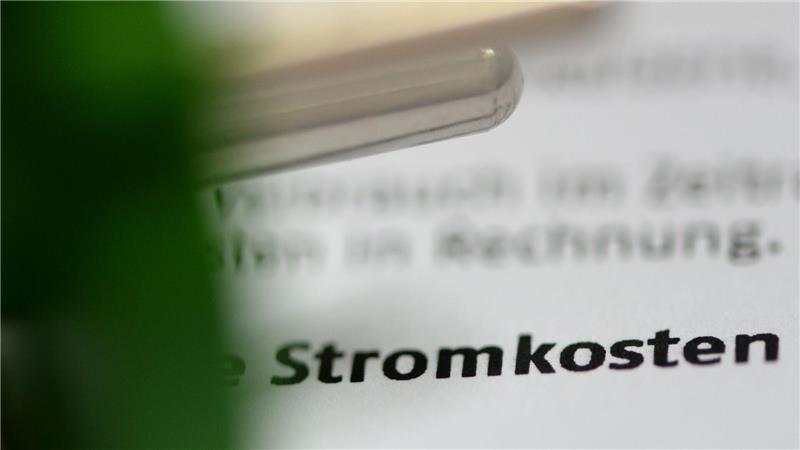 Wie kommt die Stromkosten-Entlastung bei den Kunden an? Katherina Reiche (CDU) hat klare Erwartungen: „Die Entlastungen müssen beim Kunden ankommen.“