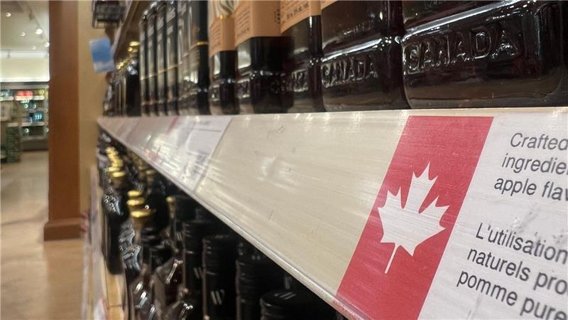 Kauf kanadisch heißt die Devise nicht nur in Spirituosenläden. (Archivbild)