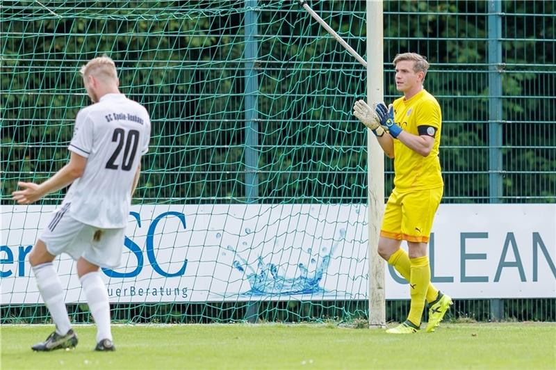 Keeper Jannis Trapp hat die gegnerischen Stürmer mit seinen Paraden zur Verzweiflung gebracht.
