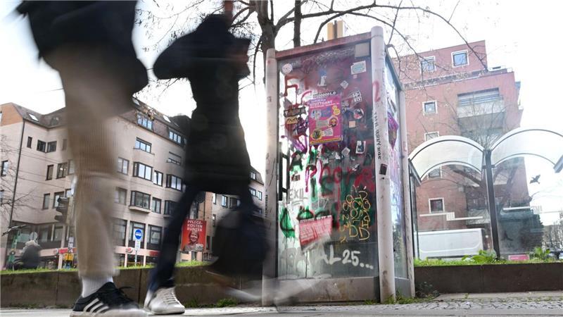 Kein Aushängeschild mehr für den Weltkonzern Deutsche Telekom: ein deaktiviertes Telefonhäuschen in Stuttgart.