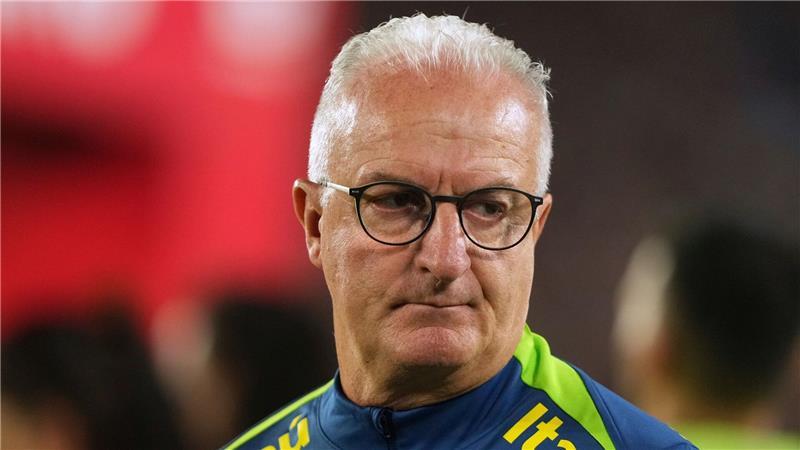 Weltmeister dabei: WM mit Argentinien - Brasilien gedemütigt Kein schöner Abend auch für Brasiliens Coach.