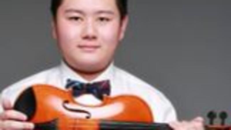 „Frisch gestrichen!“: Kammermusik in der St.-Marien-Kirche Keming Jiang spielt Violine.