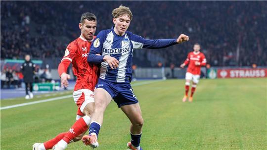 Kennet Eichhorn (r.) hat bei Hertha BSC mehrere Rekorde aufgestellt. (Archivbild)