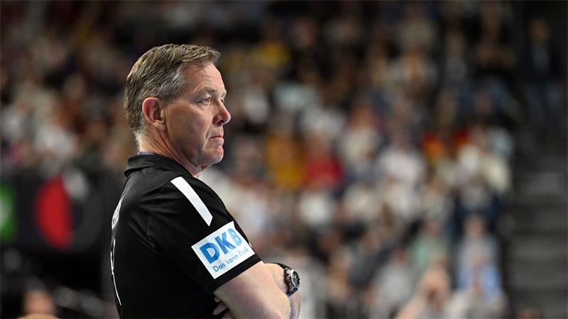 0,8 Sekunden, die alles verändern: Wahl kämpft sich zurück Kennt Frank-Michael Wahl als Spieler und Trainer: Bundestrainer Alfred Gislason. (Archivbild)