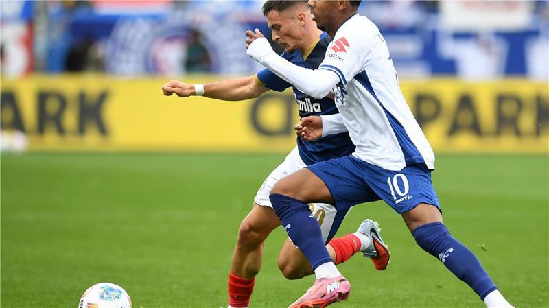 Darmstadt nach 1:1 in Kiel zurück auf Platz eins Kiel und Darmstadt lieferten ein intensives Spiel.