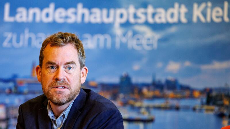 Kämpfer: Kiel bereit für olympische Segelwettbewerbe Kiels Oberbürgermeister Ulf Kämpfer (SPD) verweist auf die Segelbegeisterung der Norddeutschen. (Archivbild)