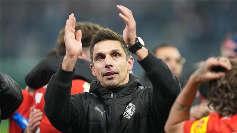 Kiels Trainer Marcel Rapp. 