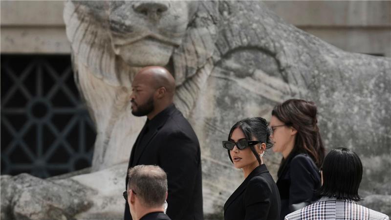 Kim Kardashian berichtete vor Gericht von ihrer Panik und Todesangst während des Raubüberfalls auf sie.
