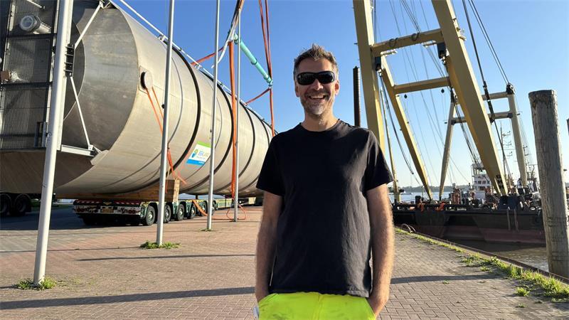 Kimmo Wolfarth, Geschäftsführer der SeaLand Project Logistics GmbH, und sein Team demontieren derzeit das Werk des Chemiekonzerns Trinseo in Stade.