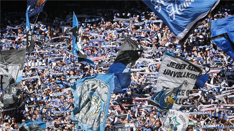 Klappt es dieses Jahr endlich mit dem Aufstieg? Die Fans des Hamburger SV.