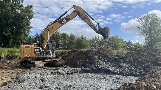 Kleiboden-Cocktail aus dem Nord-Ostsee-Kanal wurde 2023 bei Horneburg aufgeschichtet.