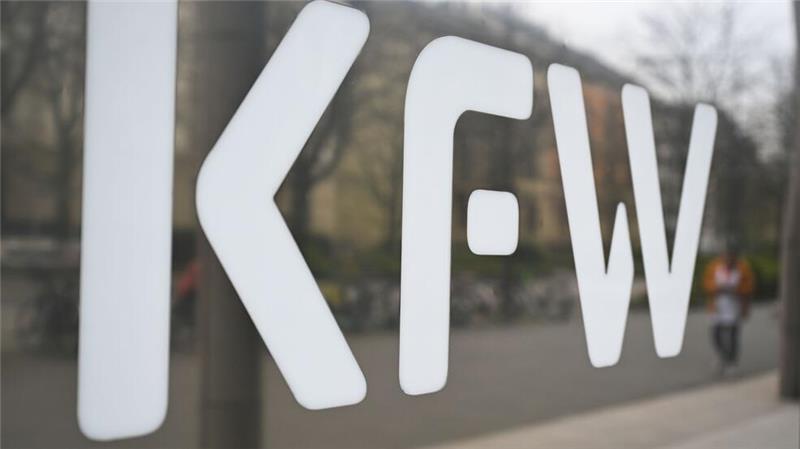 KfW-Panel: Mittelständler verlieren deutlich Umsatz Kleine und mittlere Unternehmen haben mit ihren Produkten und Dienstleistungen im vergangenen Jahr weniger Umsatz gemacht.
