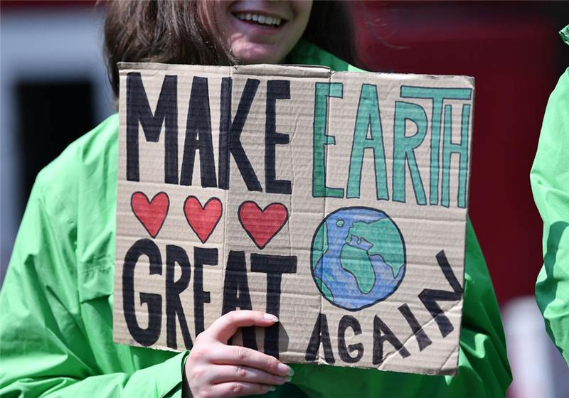 Klimaprotest (Symbolbild). Foto: Martin Schutt/zb/dpa
