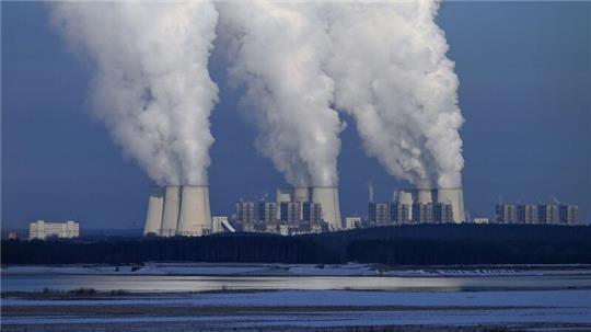 Klimaschädliche CO2-Emissionen sollen eigentlich sinken. Stattdessen steigen sie weiter und erreichen 2023 mit voraussichtlich 36,8 Milliarden Tonnen einen Rekordwert.