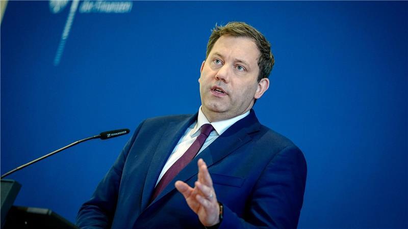 Mehr Risiko, mehr Rendite – die neuen Altersvorsorgepläne Klingbeil stellte sein Konzept vor.