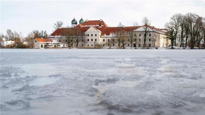 Klirrende Kälte und Schnee sorgen in diesem Jahr zum Auftakt der CSU-Klausur für die typischen Bilder, die sich die Christsozialen von ihrem Treffen in Oberbayern erhoffen. (Archivbild)