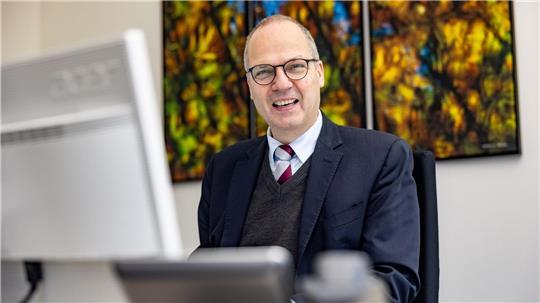 Knapp 10 Millionen Euro Fördermittel hat Minister Werner Schwarz (CDU) für die Entwicklung der ländlichen Räume. (Archivbild)
