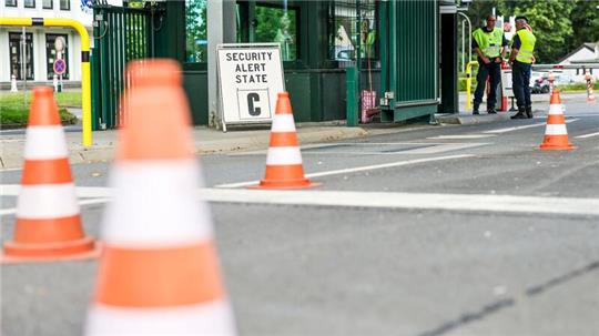 Knapp 24 Stunden lang galt auf dem Nato-Stützpunkt Geilenkirchen vergangene Woche die zweithöchste Sicherheitsstufe C. (Archivbild)