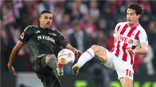 Kölns Kakub Kaminski (r) hatte in der ersten Hälfte zwei Chancen. 