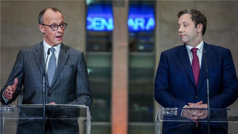 Union geht im Finanzstreit auf die Grünen zu Können die Fraktionschefs von Union und SPD, Merz und Klingbeil, die Grünen noch auf ihre Seite ziehen?