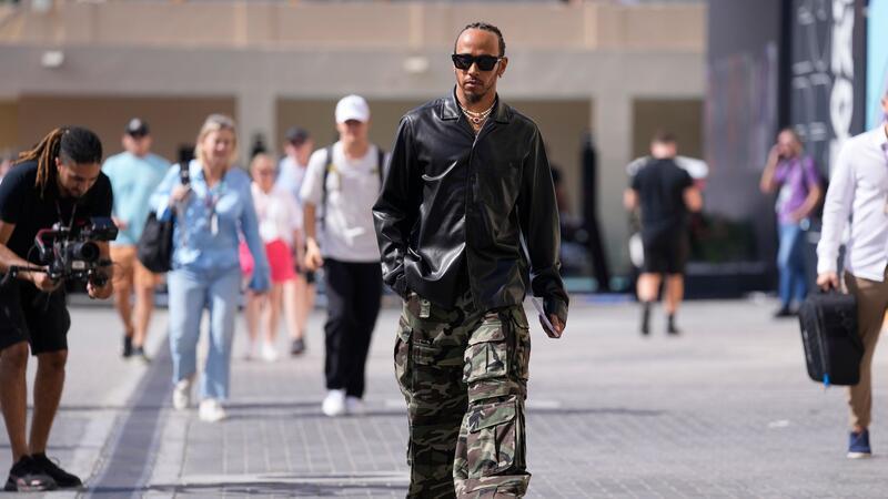 Hamilton kontert nach Red-Bull-Vorstoß Könnte sich durchaus vorstellen, mit Max Verstappen in einem Team zu fahren: Lewis Hamilton.