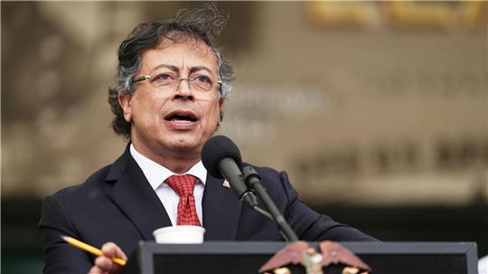 Kolumbiens Präsident Gustavo Petro wirft den USA vor, in kolumbianischen Gewässern einen Unschuldigen getötet zu haben. (Archivbild)