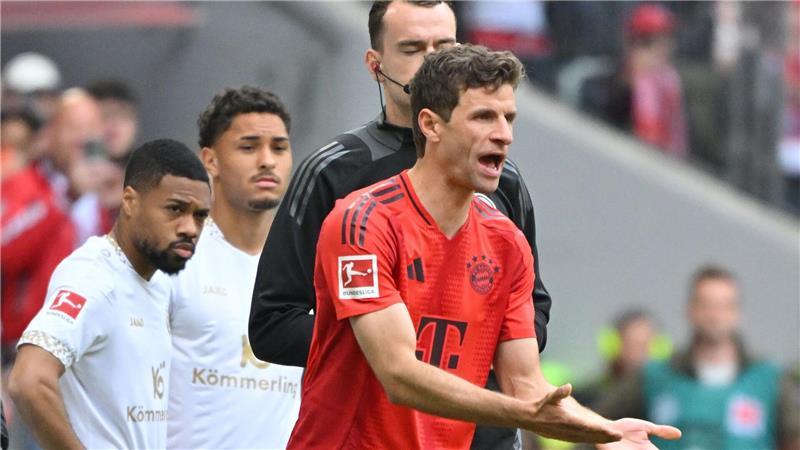 Kommt spät zum Jubiläum: Thomas Müller.