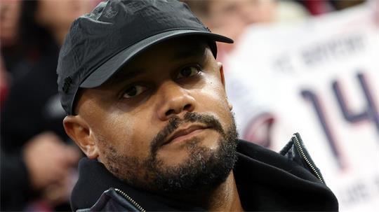 Kompany muss sich vor dem Champions-League-Spiel gegen den FC Arsenal schonen.