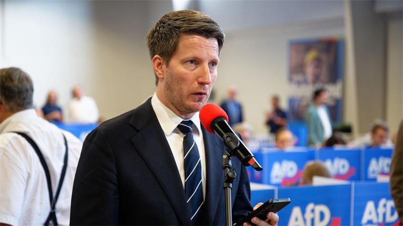 „Parteitag der Schande“ – Machtkampf in NRW-AfD eskaliert Konnte einen Kandidaten nach dem anderen benennen: der nordrhein-westfälische AfD-Chef Martin Vincentz.