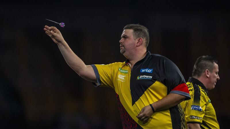 „Scheiße gespielt“: Deutsches Darts-Duo bei WM raus Konnte seinen Erfolg aus dem Vorjahr nicht wiederholen: Gabriel Clemens.