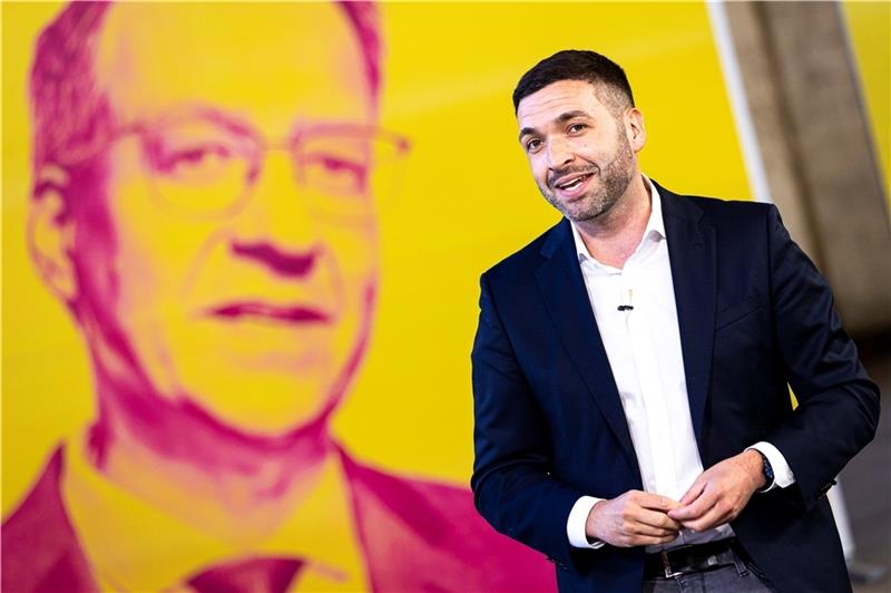 Konstantin Kuhle, Generalsekretär der FDP Niedersachsen, kommt nach Buxtehude. Foto: Moritz Frankenberg/dpa