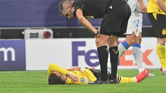 Konstantinos Karetsas musste beim Champions-League-Auftakt verletzt ausgewechselt werden. 