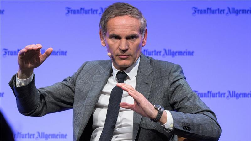 Konzernchef Oliver Blume will „jeden Stein umdrehen“.