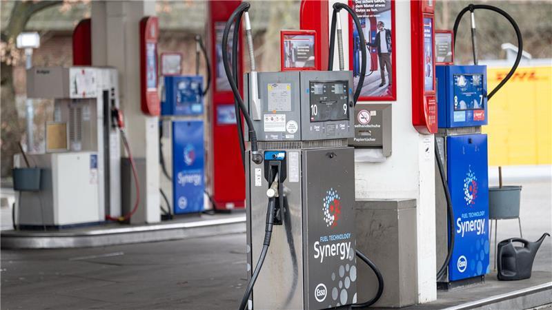 Kraftstoffe werden entlang der gesamten Lieferkette umfassend kontrolliert. (Archivbild)