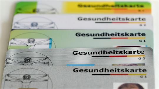 Krankenkassen verzeichnen ein Plus von Januar bis Juni. (Symbolbild)