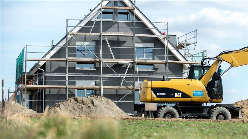 Kredite für Ein- und Zweifamilienhäuser sind wieder gefragt. (Archivbild)