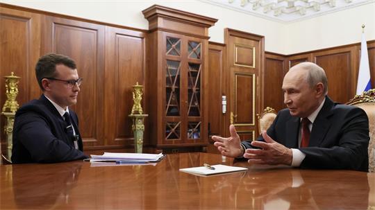 Kremlchef Wladimir Putin hat der Ukraine mit harten Antworten gedroht auf die jüngsten Drohenangriffe auf russische Ziele.