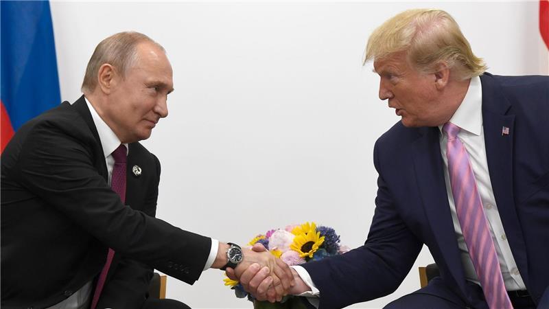 Kreml: Putin und Trump sprachen auch über Treffen Kremlchef Wladimir Putin und US-Präsident Donald Trump haben die Bereitschaft zu einem neuen Treffen bekundet. (Archivbild)