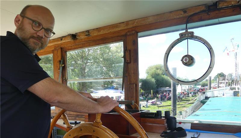 Kristian Dietze zeigte Besuchern seinen ganzen Stolz: Die „Dide“, Deutschlands ältestes Küstenfrachtschiff, das noch in Betrieb ist.