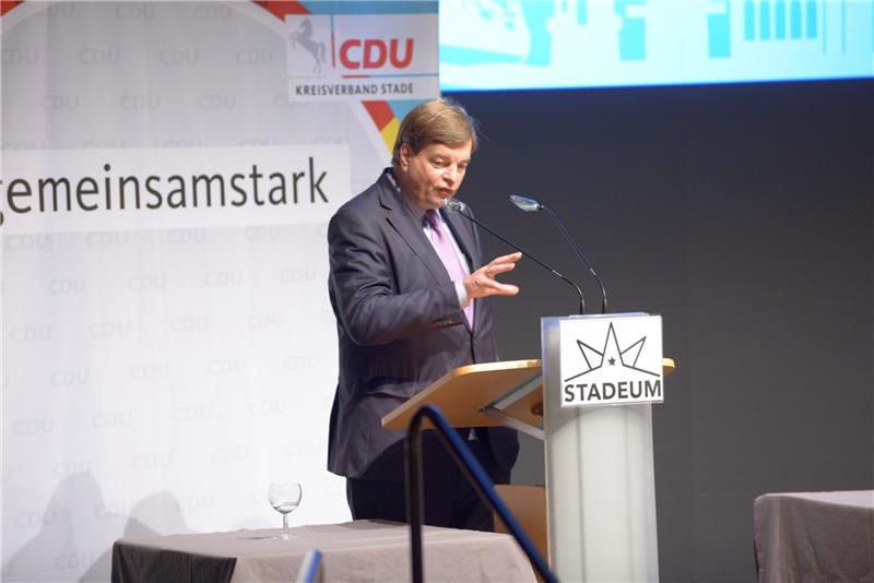 Kritisiert auf dem CDU-Kreisparteitag in Stade schonungslos Parteikollegen: Enak Ferlemann. Foto: Wisser.