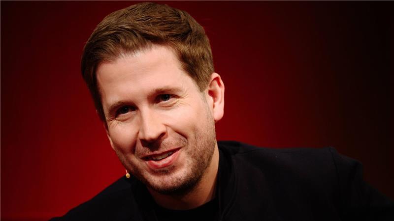 Kühnert zog sich Ende 2024 aus der Parteipolitik zurück und arbeitet heute bei der Bürgerbewegung Finanzwende. 