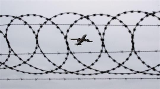 Künftig dürfen EU-Staaten abgelehnte Asylbewerber auch in Zentren außerhalb der EU bringen. (Symbolbild) 