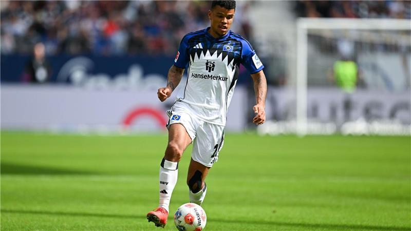 Künftig für Mainz 05 am Ball: Der bisherige HSV-Stürmer Ransford Königsdörffer. (Archivbild)