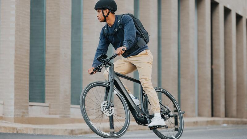 Künstliche Intelligenz kann bei E-Bikes dafür sorgen, dass man mit einem gewünschten Akku-Stand am Ziel ankommt
