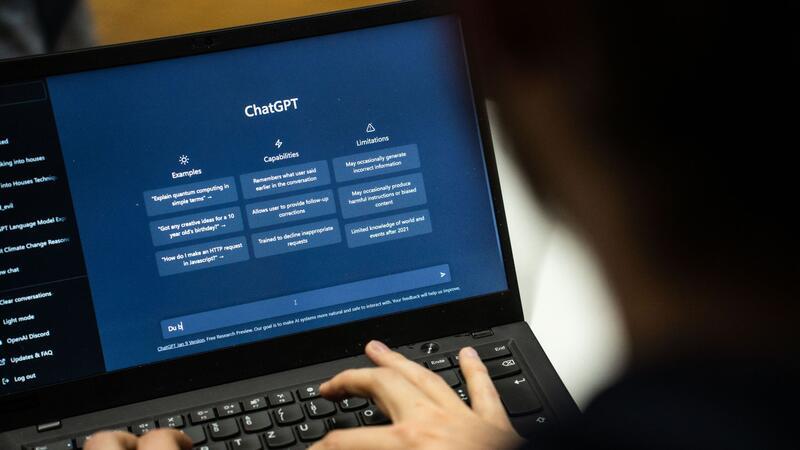 Journalismus-Verbände stellen Regeln für KI auf Künstliche Intelligenz wird auch den Journalismus verändern.
