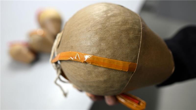 Kugelbomben werden aus speziellen Rohren abgefeuert. Wenn es dabei zu einem Unfall kommt, kann das schlimme Folgen haben (Archivbild).