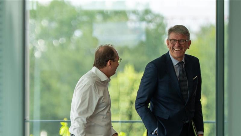 Mehr Geld für Filmförderung - Weimer will Blockbuster Kulturstaatsminister Wolfram Weimer freut sich, dass im Bundeshaushalt mehr Geld für Filmförderung eingeplant ist.