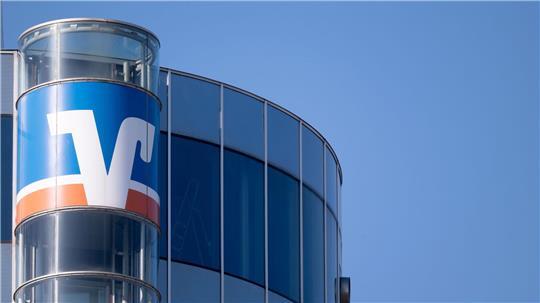 Kunden der Volksbanken können künftig in Geschäften mit dem iPhone bezahlen, ohne Apple Pay in Anspruch nehmen zu müssen.